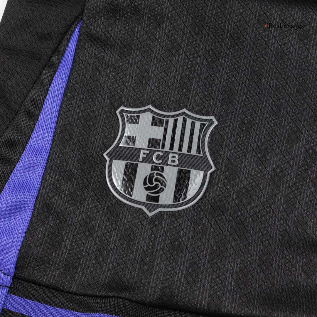 Barcelona 
 Extérieur 
Maillot 
Tenue (Maillot+Shorts+Chaussettes) 
2025/26 
 
 Jaune&Noir
