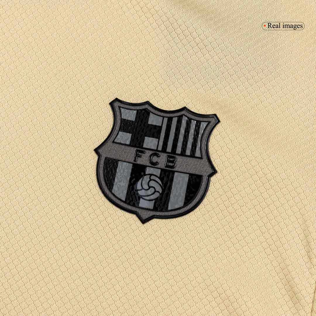 Barcelona 
 Extérieur 
Maillot 
Tenue (Maillot+Shorts+Chaussettes) 
2025/26 
 
 Jaune&Noir
