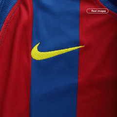 Maillot de football rétro Barcelone Maison 2005/06 -Rouge et bleu